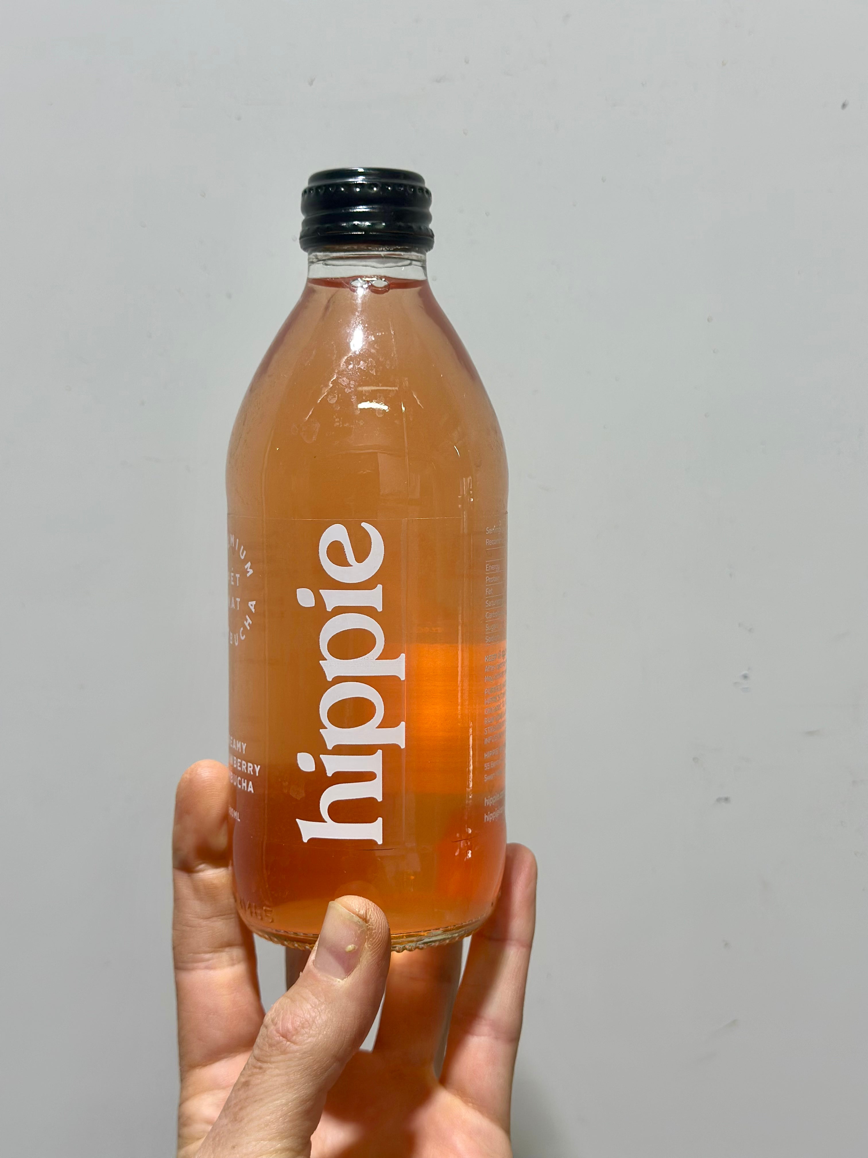 Hippie Kombucha - Creamy Strawberry (12)